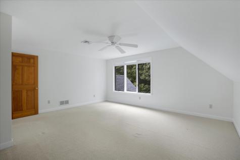 6 Heron Way Mashpee MA 02649