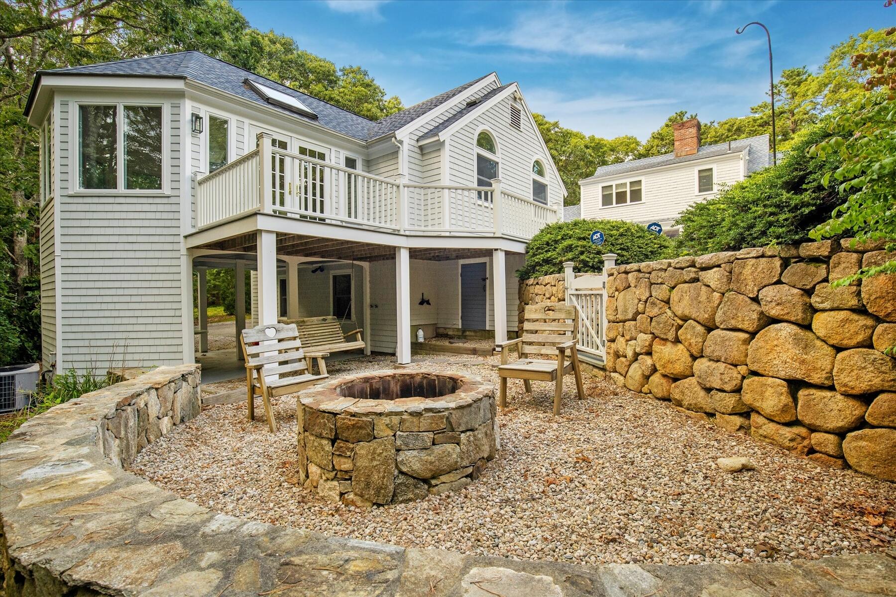 6 Heron Way Mashpee MA 02649