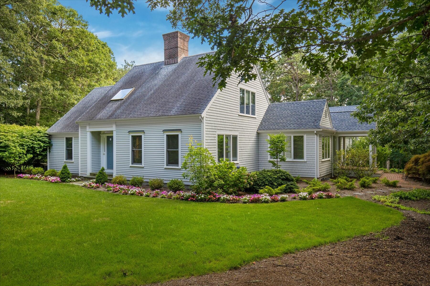 6 Heron Way Mashpee MA 02649