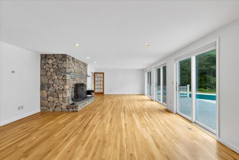 6 Heron Way Mashpee MA 02649