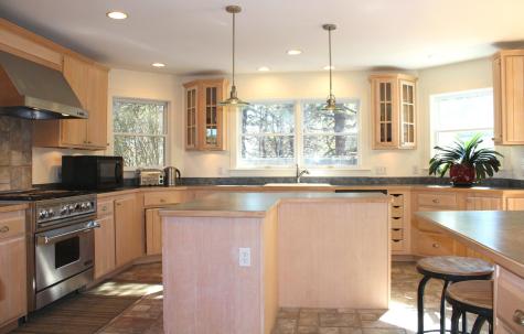 10 Sawyer Grove Road North Truro MA 02652