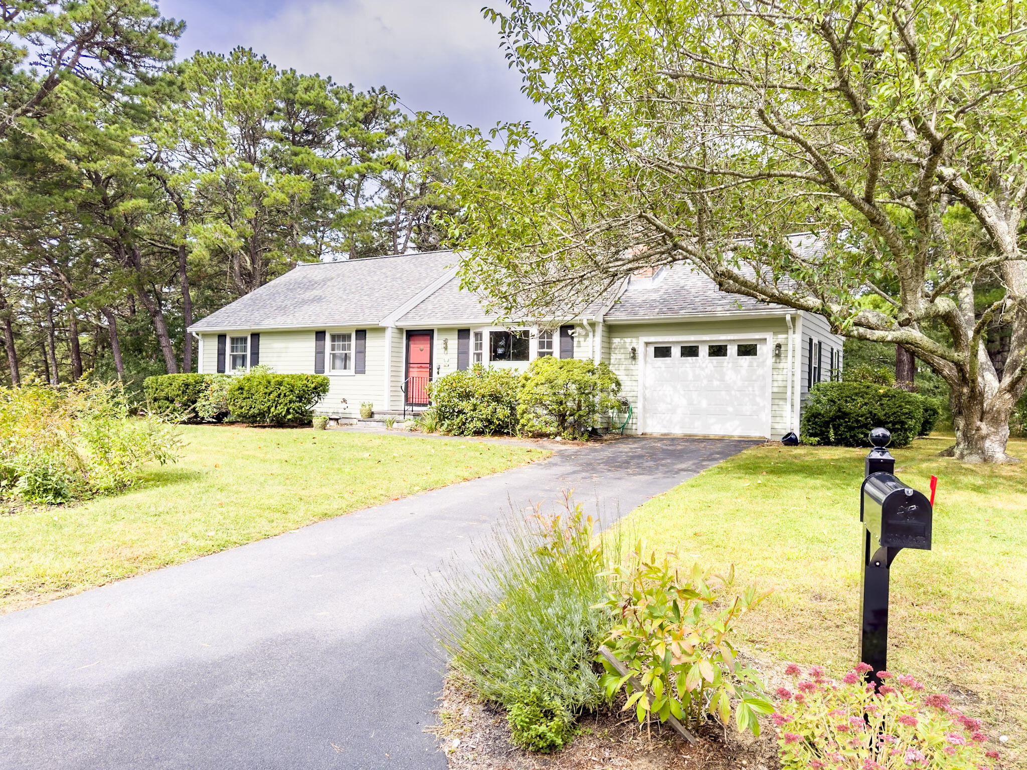 11 Poinsettia Drive Yarmouth MA 02664