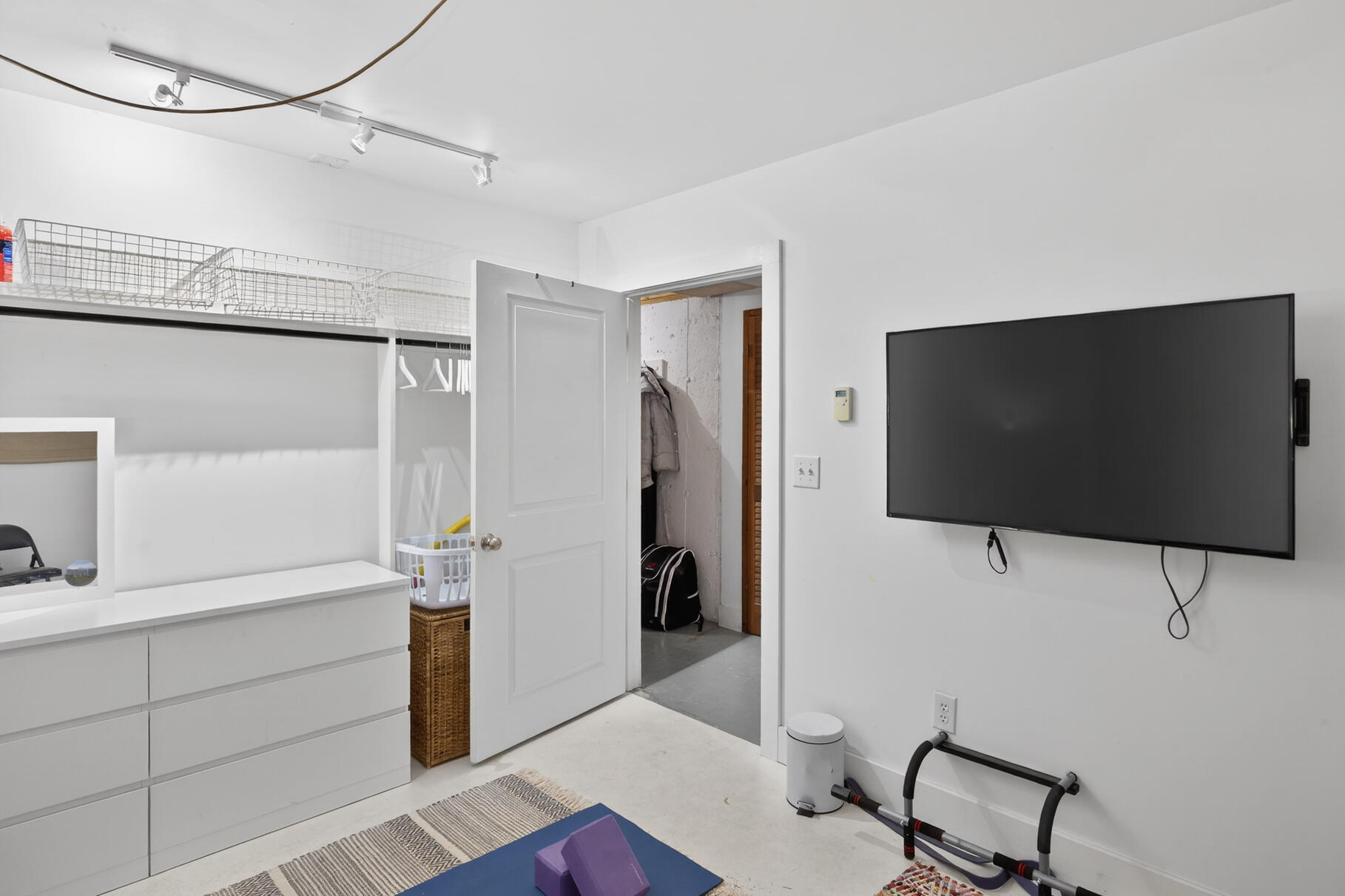 19 Whitecaps Drive Falmouth MA 02536