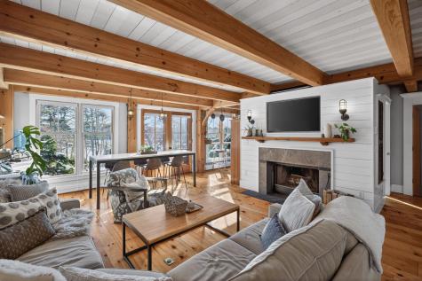 19 Whitecaps Drive Falmouth MA 02536