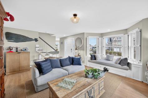 214 Menauhant Road Falmouth MA 02540