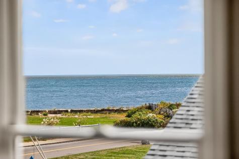 214 Menauhant Road Falmouth MA 02540