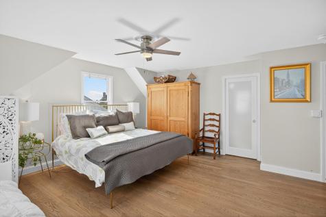 214 Menauhant Road Falmouth MA 02540