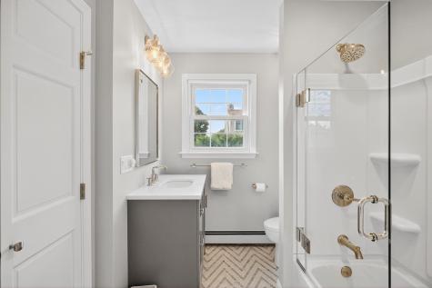 214 Menauhant Road Falmouth MA 02540