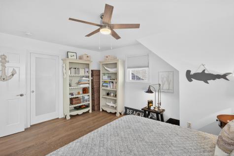 214 Menauhant Road Falmouth MA 02540