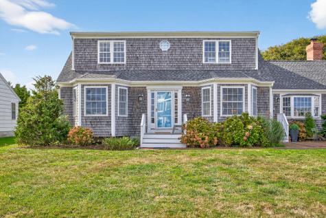 214 Menauhant Road Falmouth MA 02540