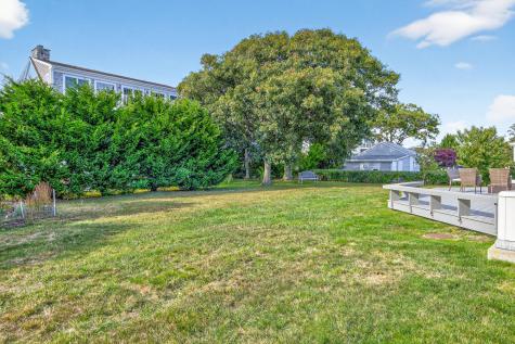 214 Menauhant Road Falmouth MA 02540