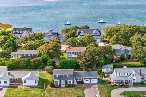 214 Menauhant Road Falmouth MA 02540