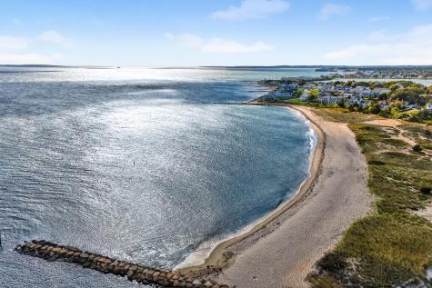 214 Menauhant Road Falmouth MA 02540