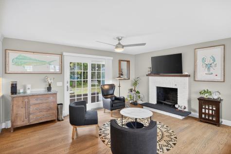 214 Menauhant Road Falmouth MA 02540