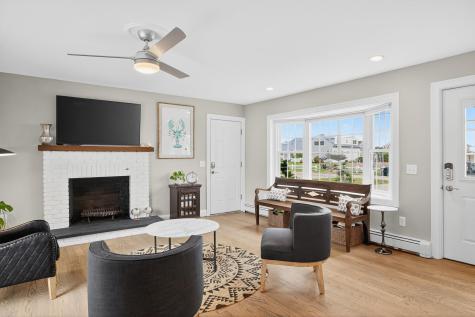 214 Menauhant Road Falmouth MA 02540