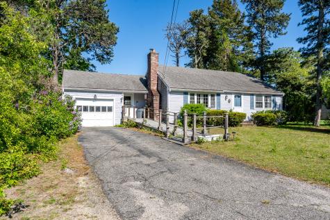 75 Captain York Road Yarmouth MA 02664