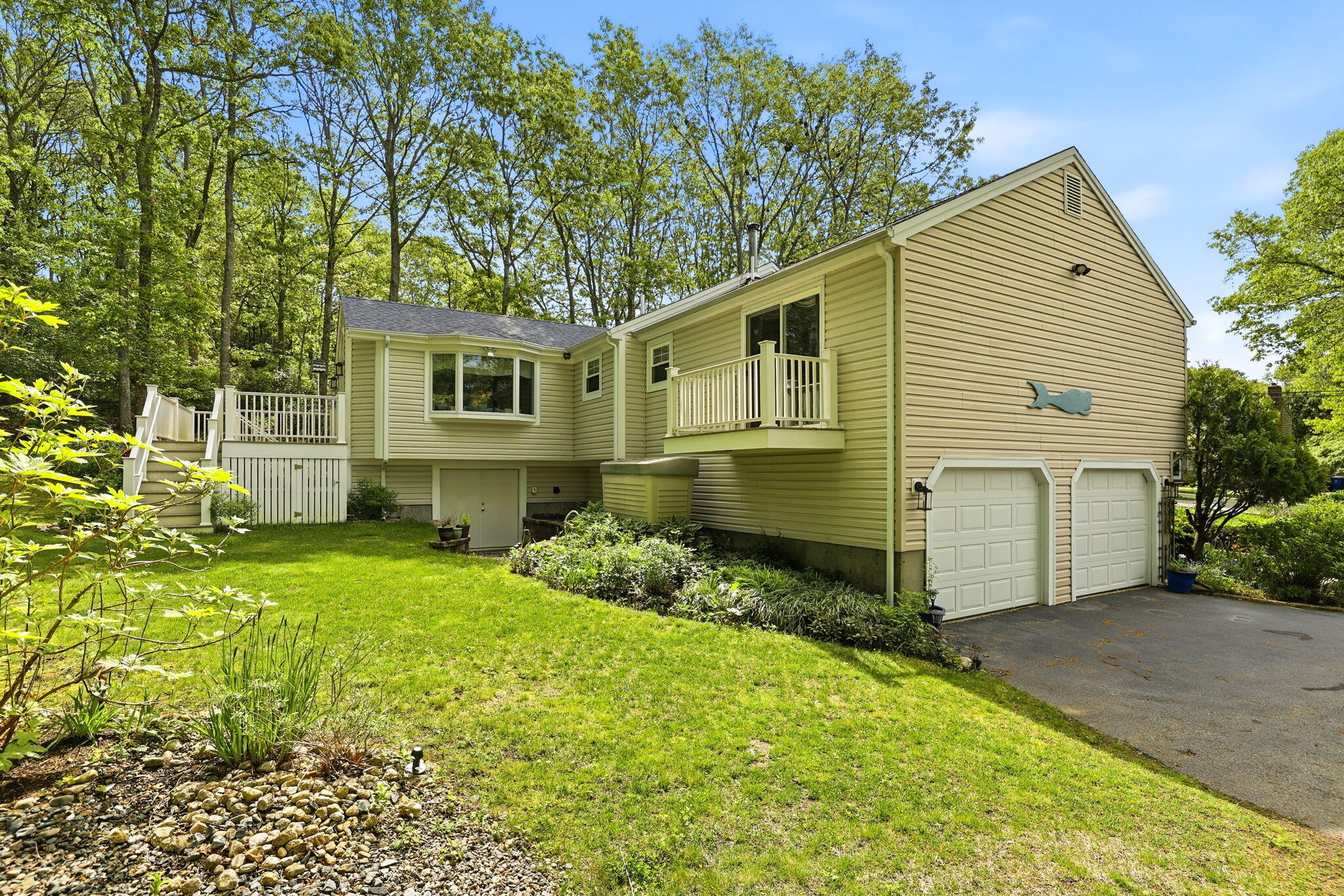 17 Briggs Avenue Bourne MA 02532