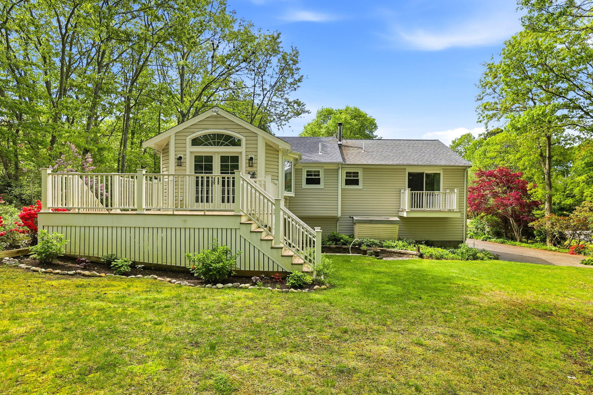 17 Briggs Avenue Bourne MA 02532