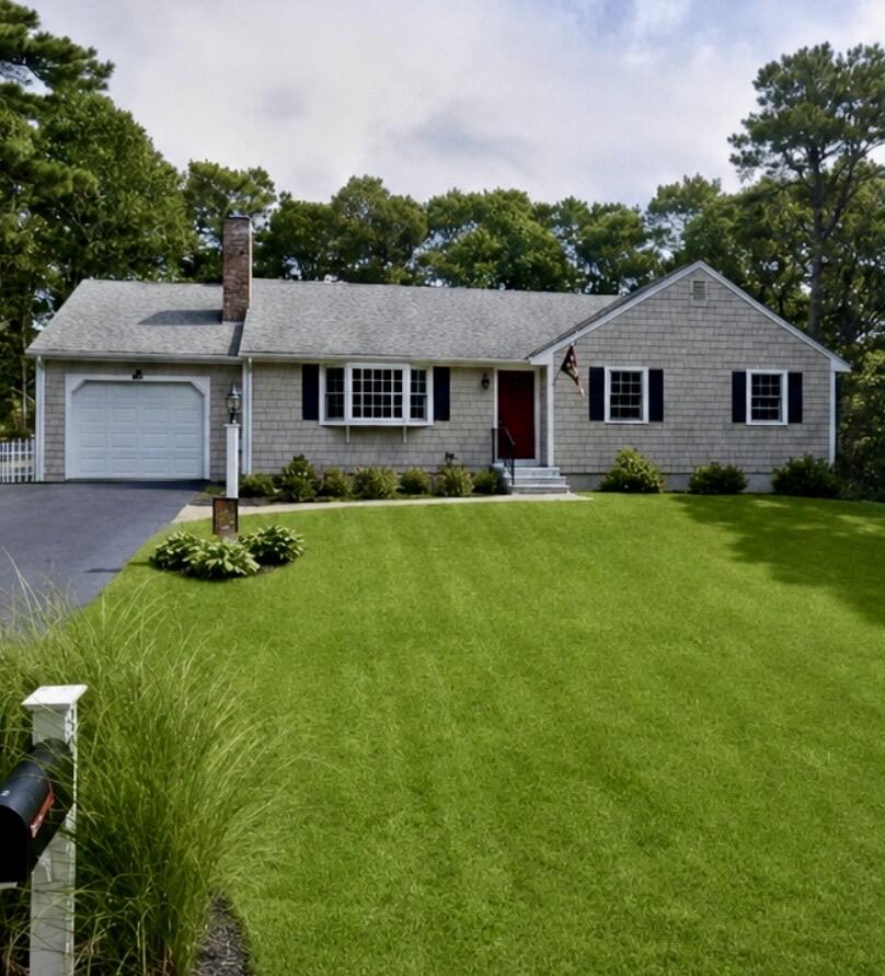 90 Lady Slipper Drive Dennis MA 02638