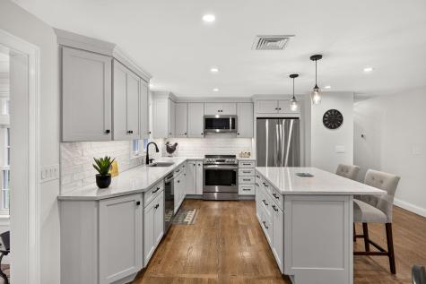 90 Lady Slipper Drive Dennis MA 02638