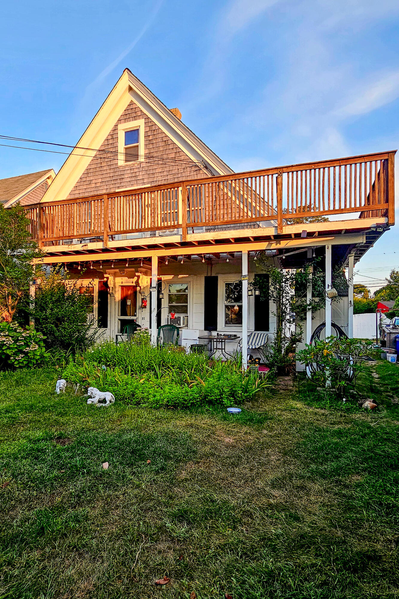 21 Mechanic Street Provincetown MA 02657