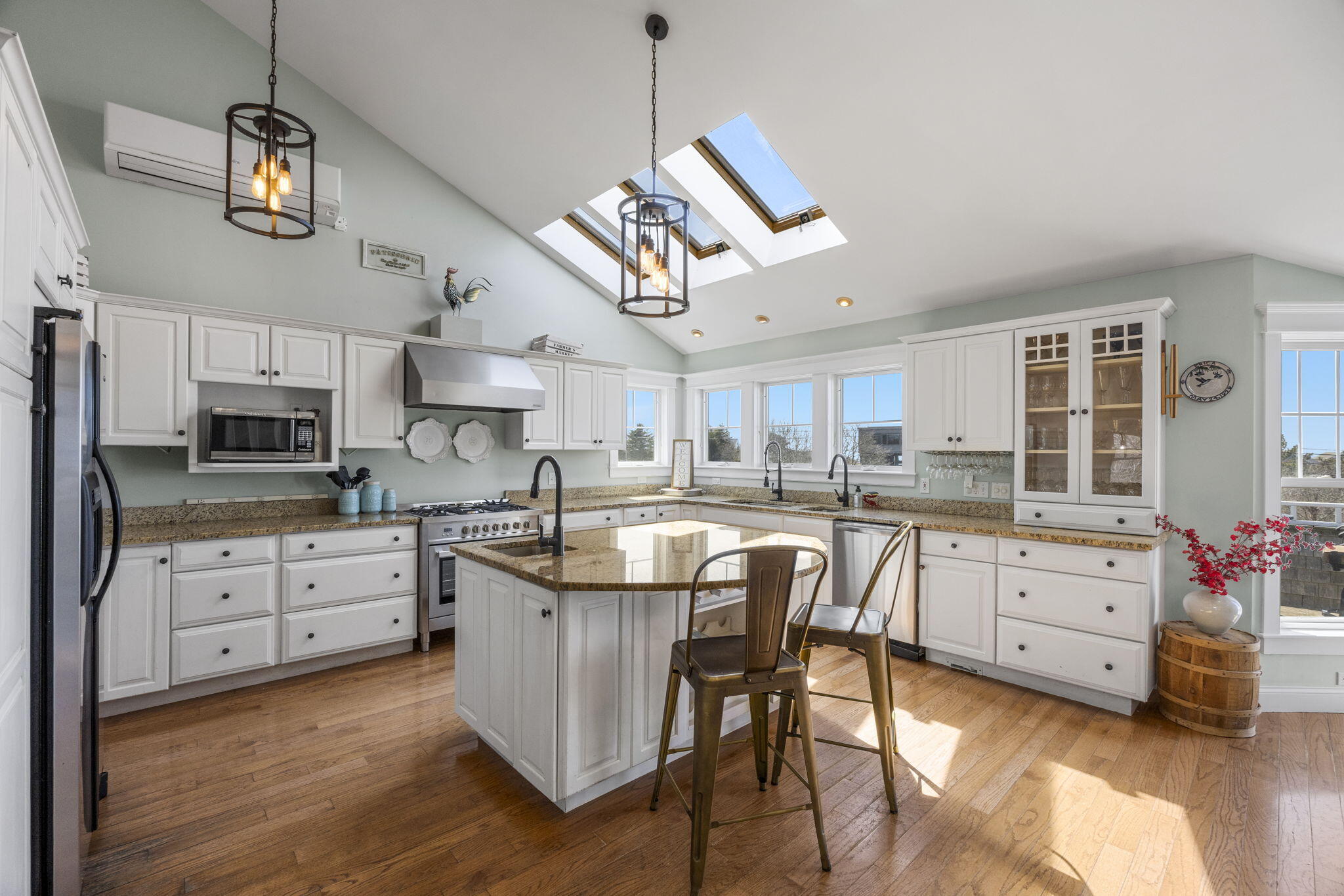 22 Bay View Road Truro MA 02666
