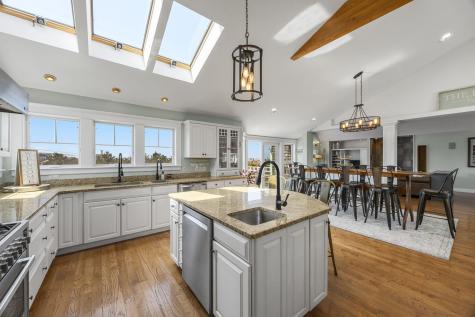 22 Bay View Road Truro MA 02666