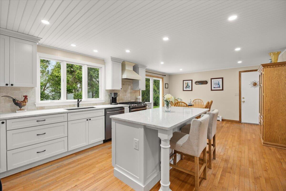 34 Windsor Way Mashpee MA 02649