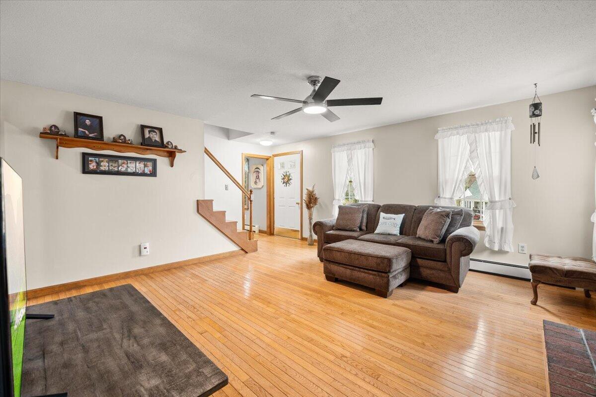 34 Windsor Way Mashpee MA 02649