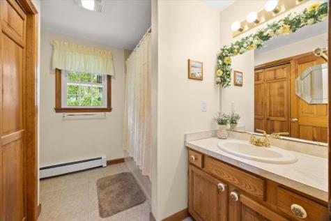 34 Windsor Way Mashpee MA 02649