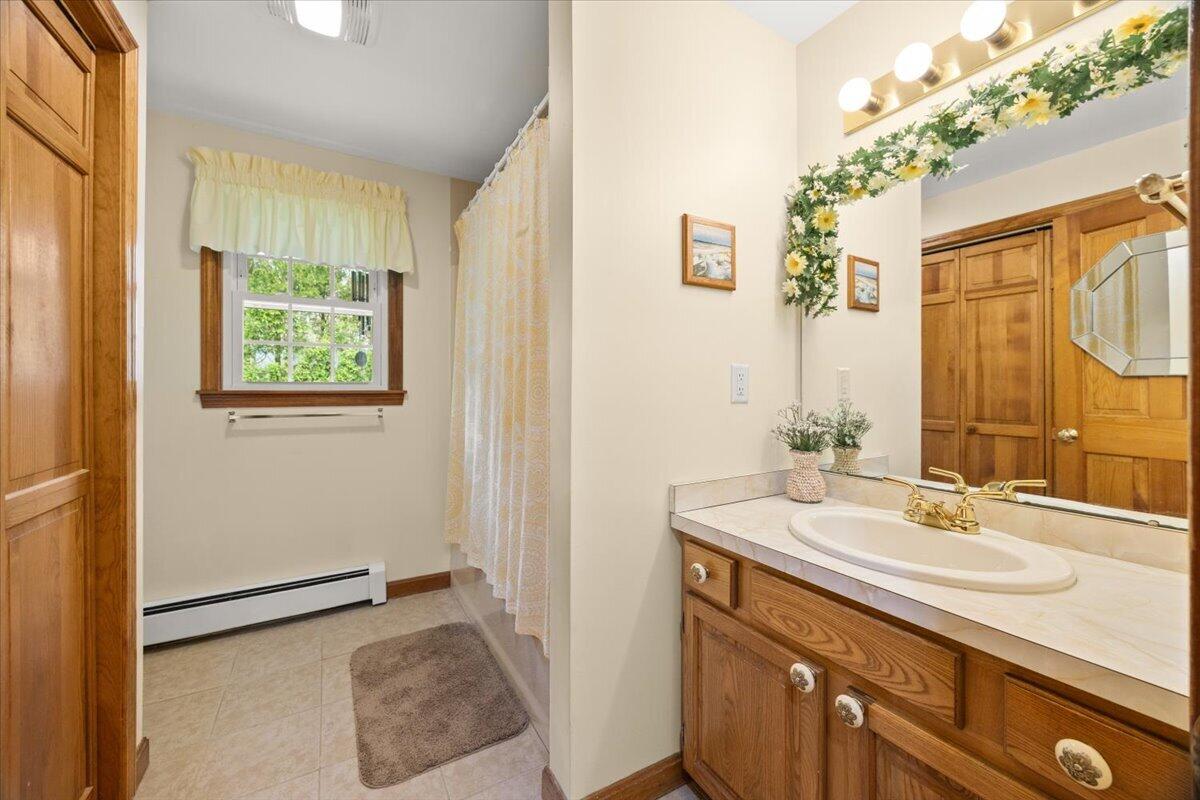 34 Windsor Way Mashpee MA 02649