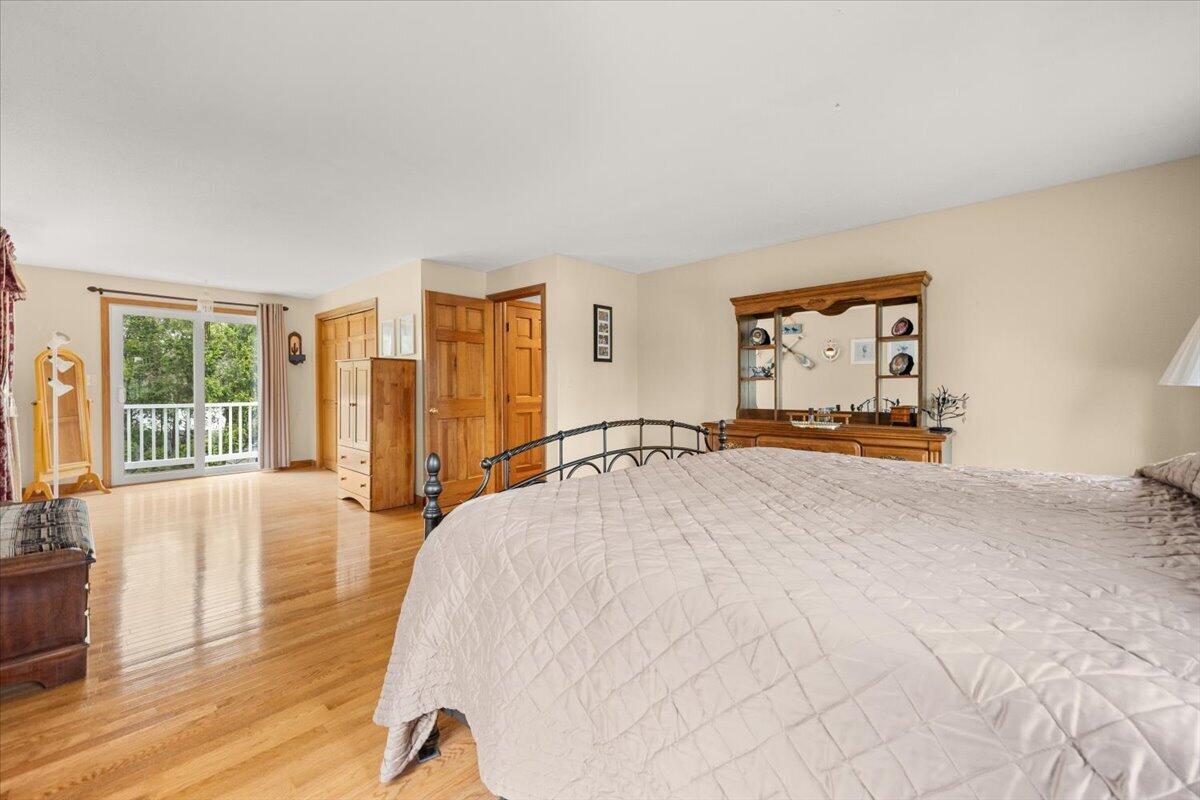 34 Windsor Way Mashpee MA 02649