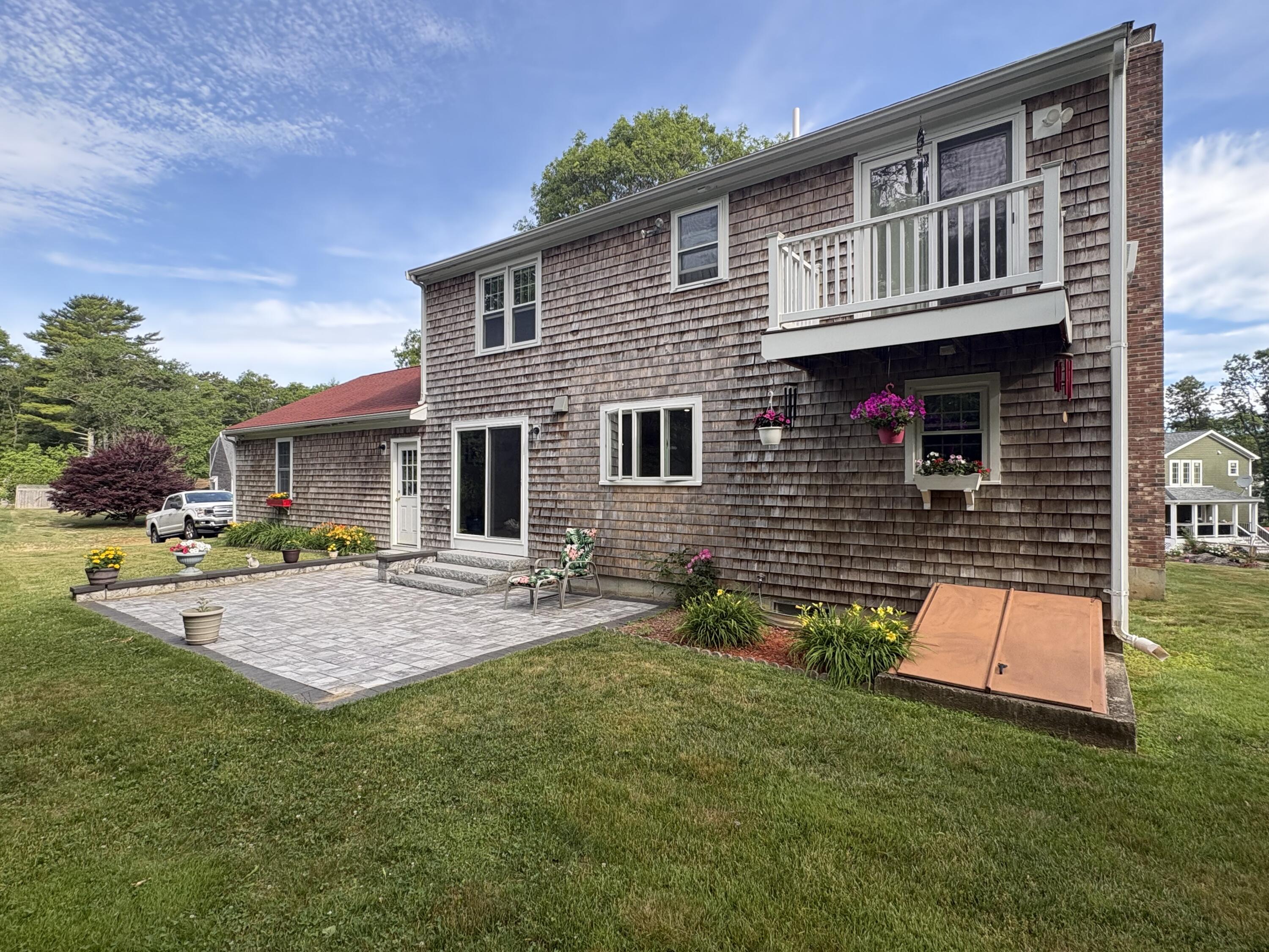 34 Windsor Way Mashpee MA 02649