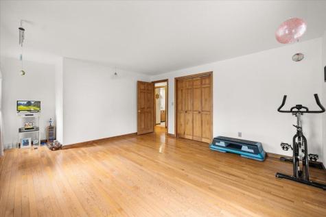 34 Windsor Way Mashpee MA 02649