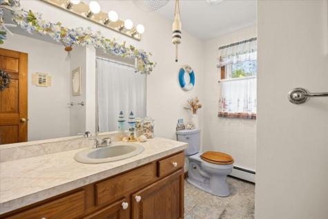34 Windsor Way Mashpee MA 02649