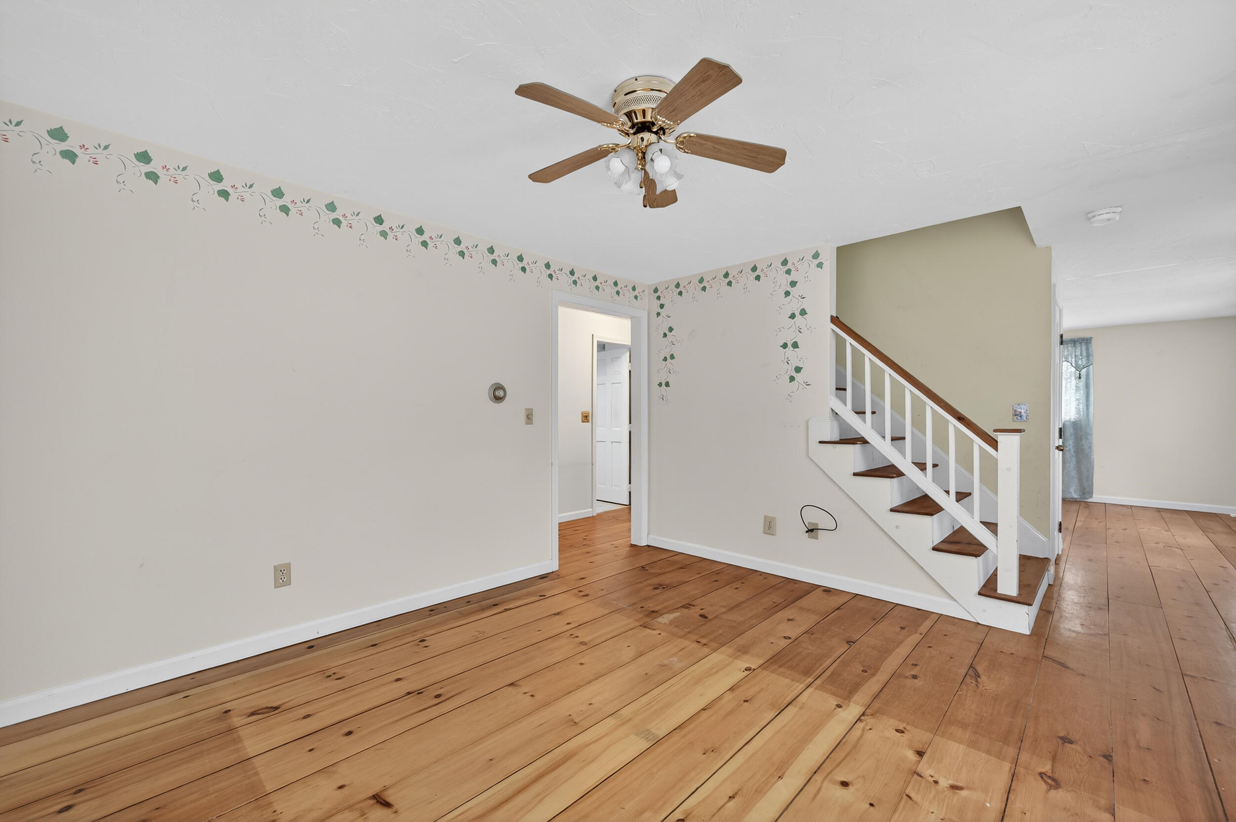 490 W Yarmouth Road Yarmouth MA 02673