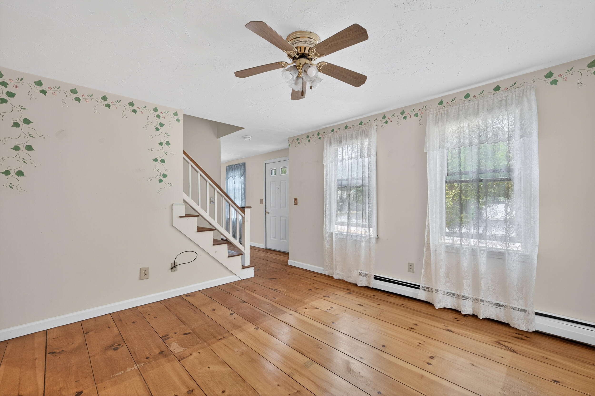 490 W Yarmouth Road Yarmouth MA 02673