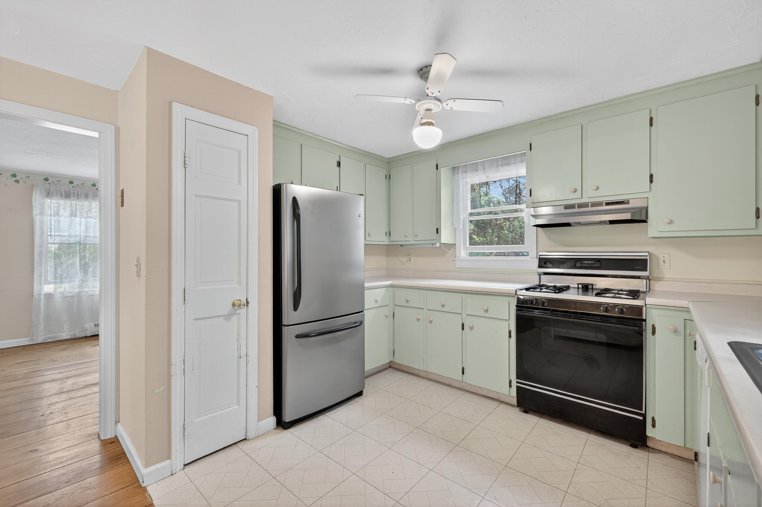 490 W Yarmouth Road Yarmouth MA 02673