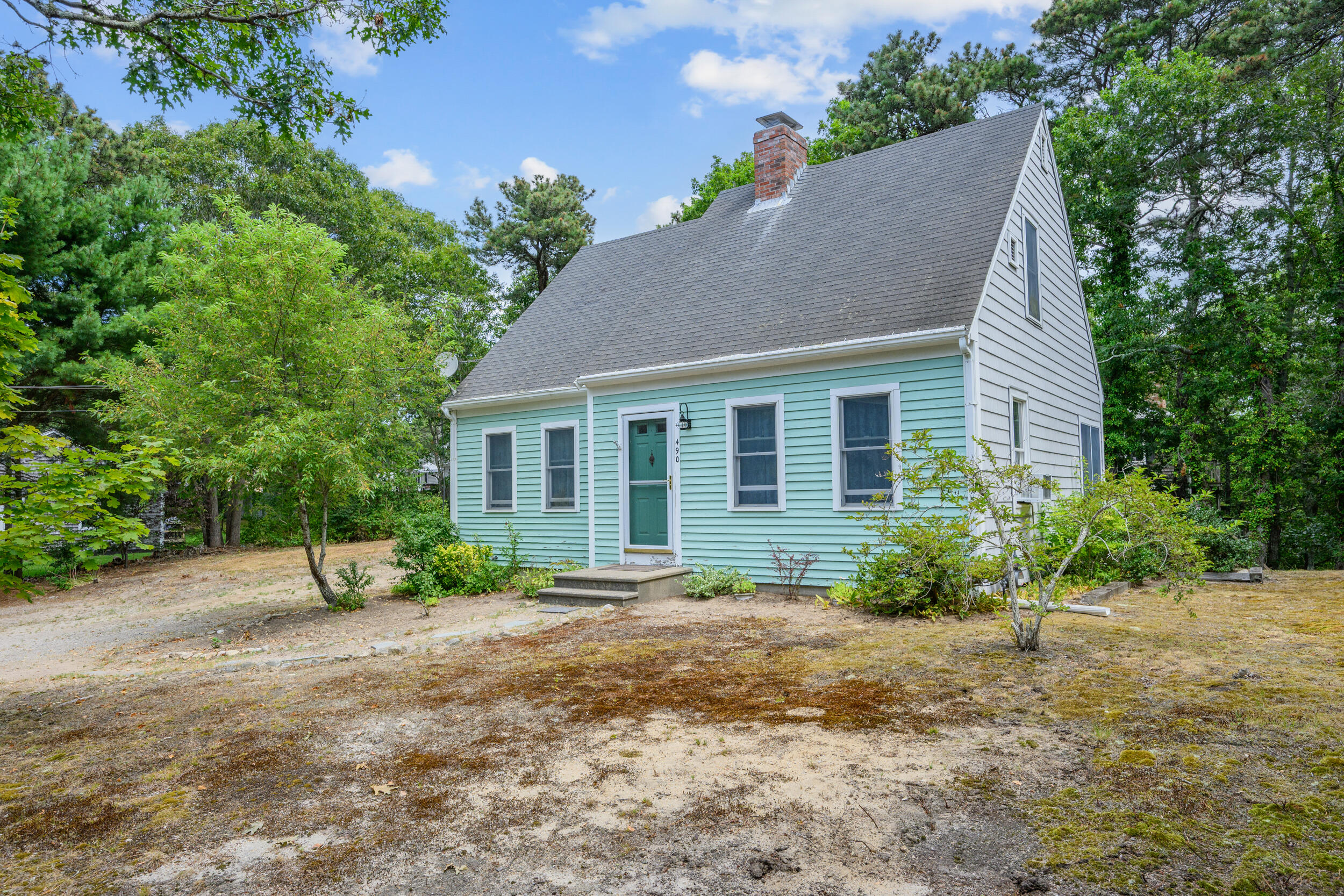 490 W Yarmouth Road Yarmouth MA 02673