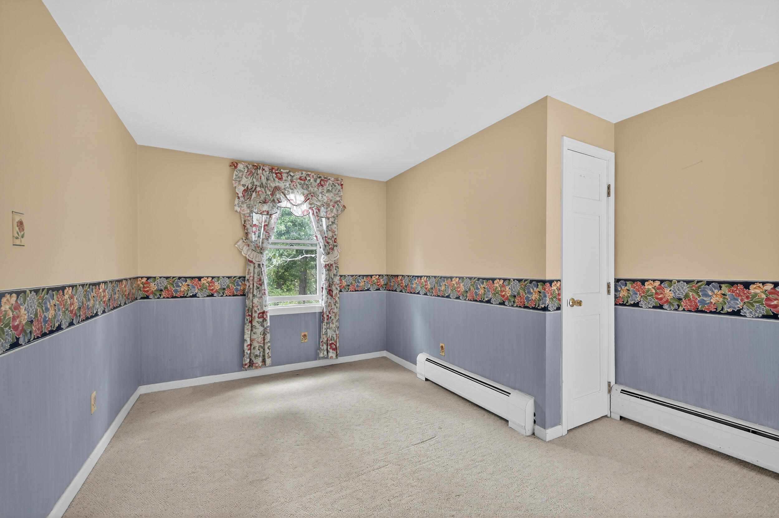 490 W Yarmouth Road Yarmouth MA 02673