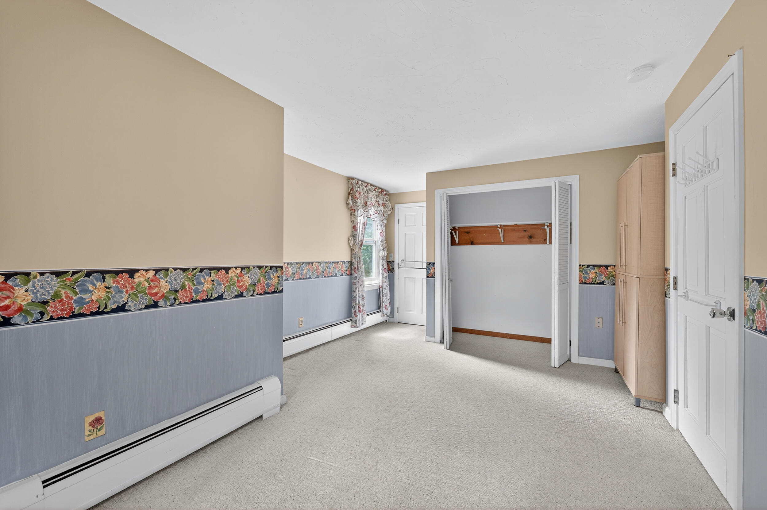 490 W Yarmouth Road Yarmouth MA 02673