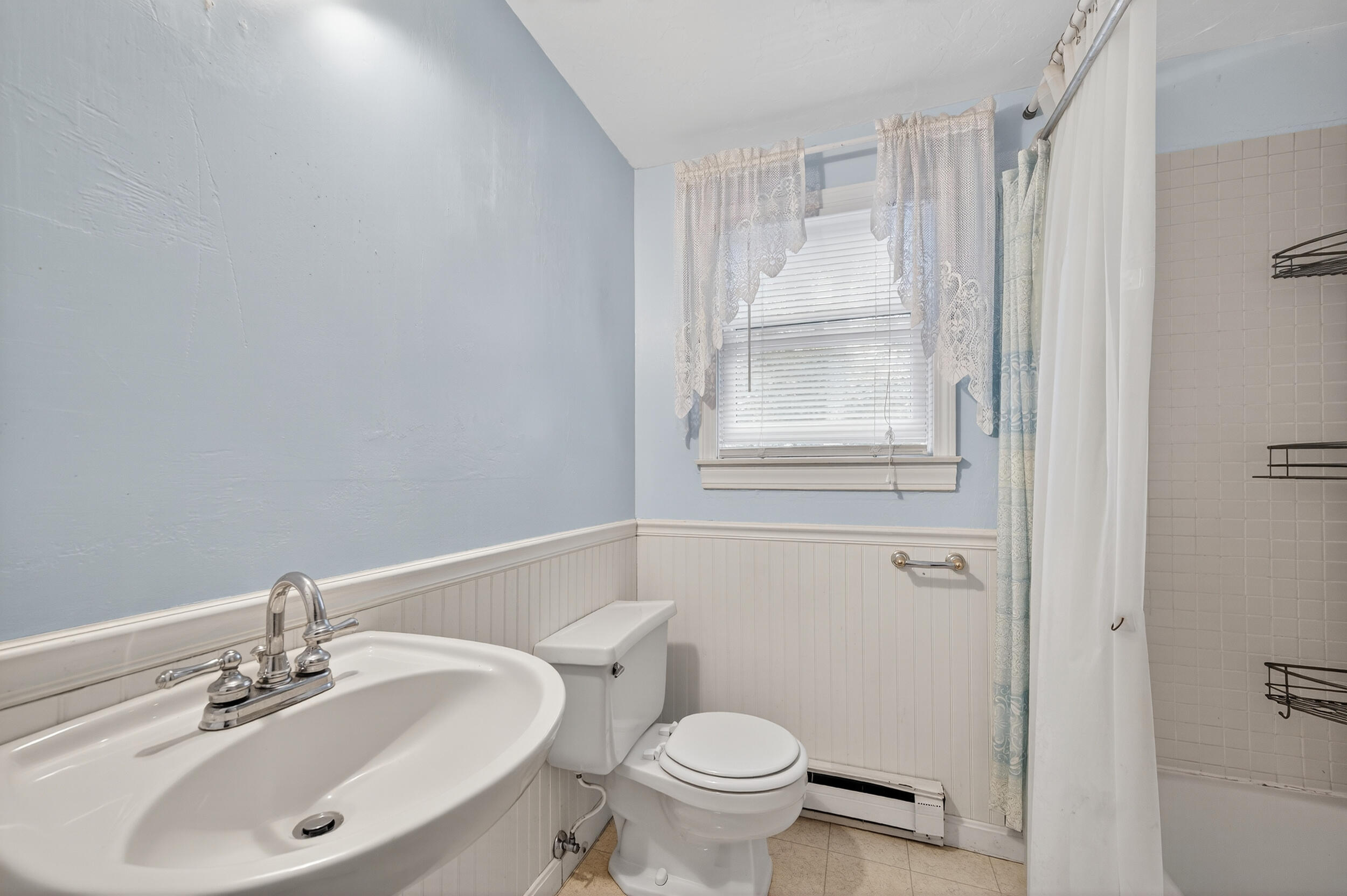 490 W Yarmouth Road Yarmouth MA 02673