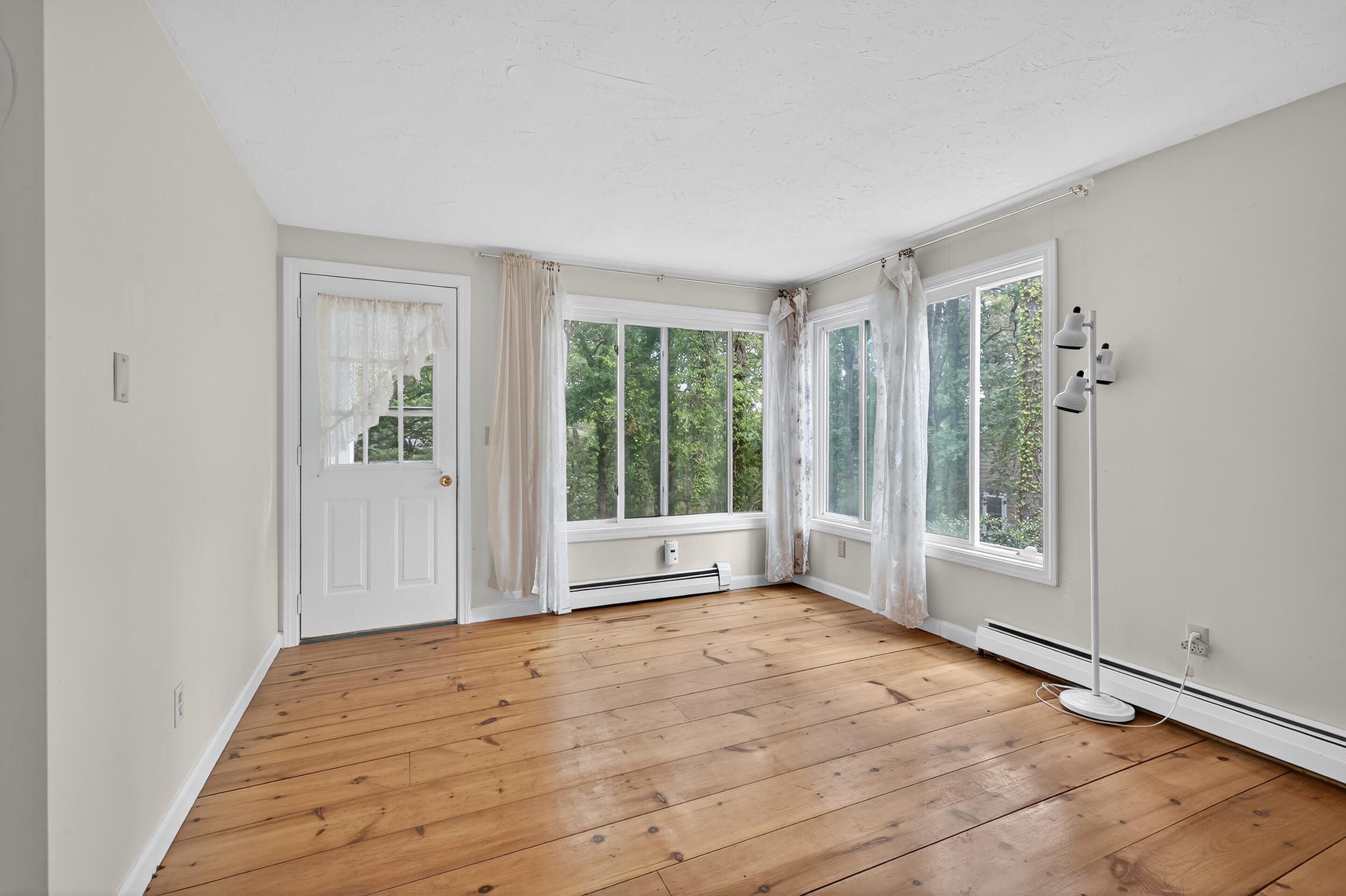 490 W Yarmouth Road Yarmouth MA 02673