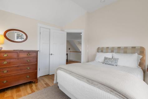 1 Captain Williams Way Truro MA 02666