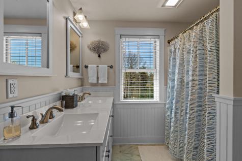 1 Captain Williams Way Truro MA 02666