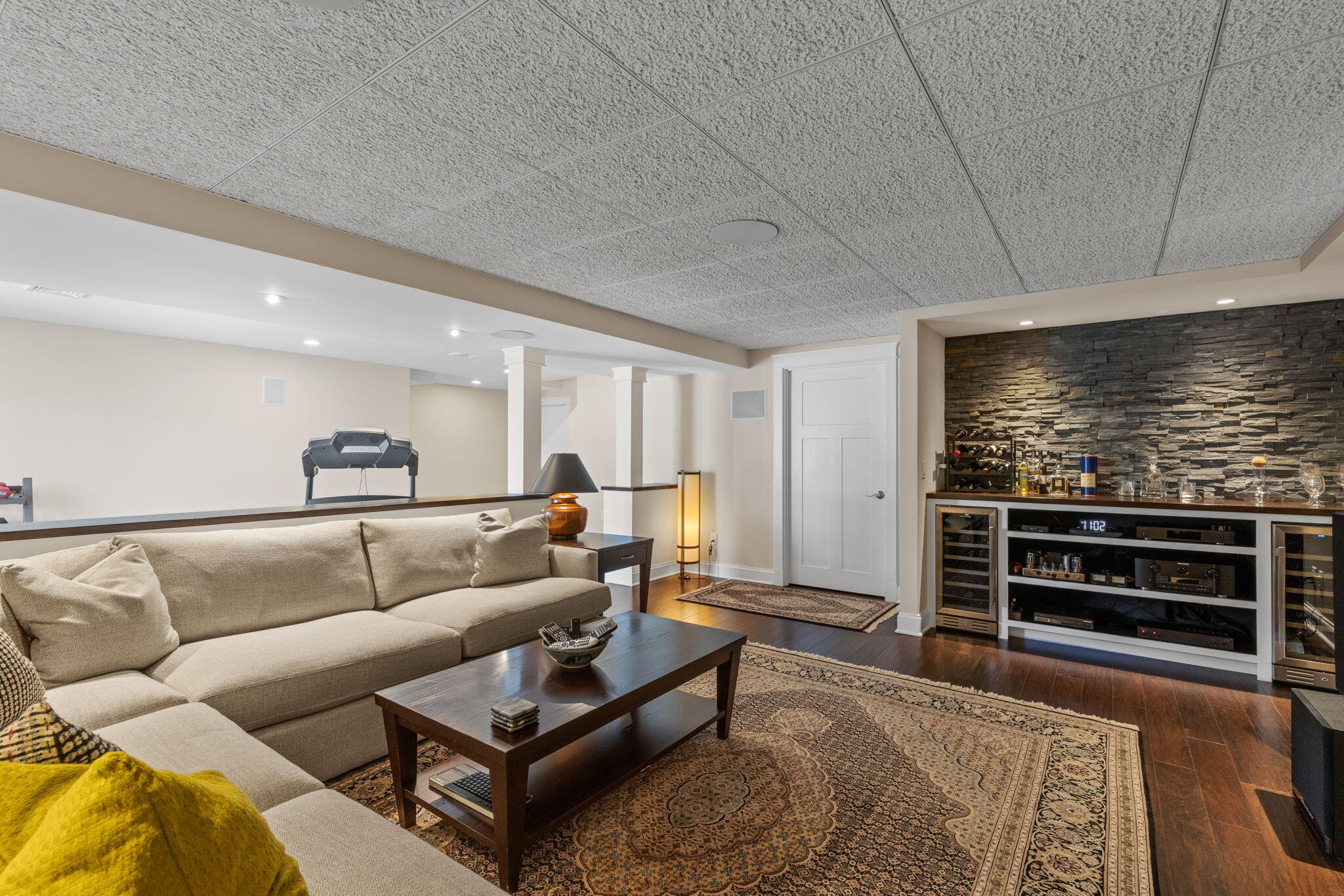 1 Captain Williams Way Truro MA 02666