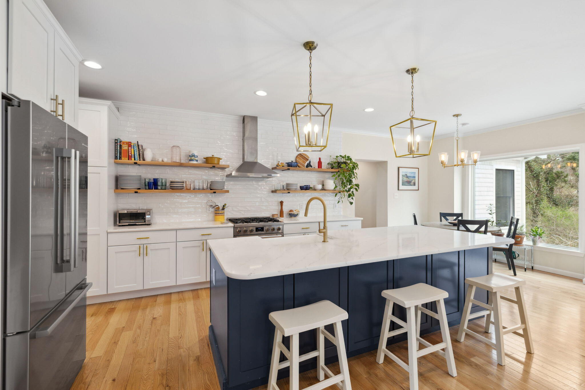 4 Charles Lane Falmouth MA 02540