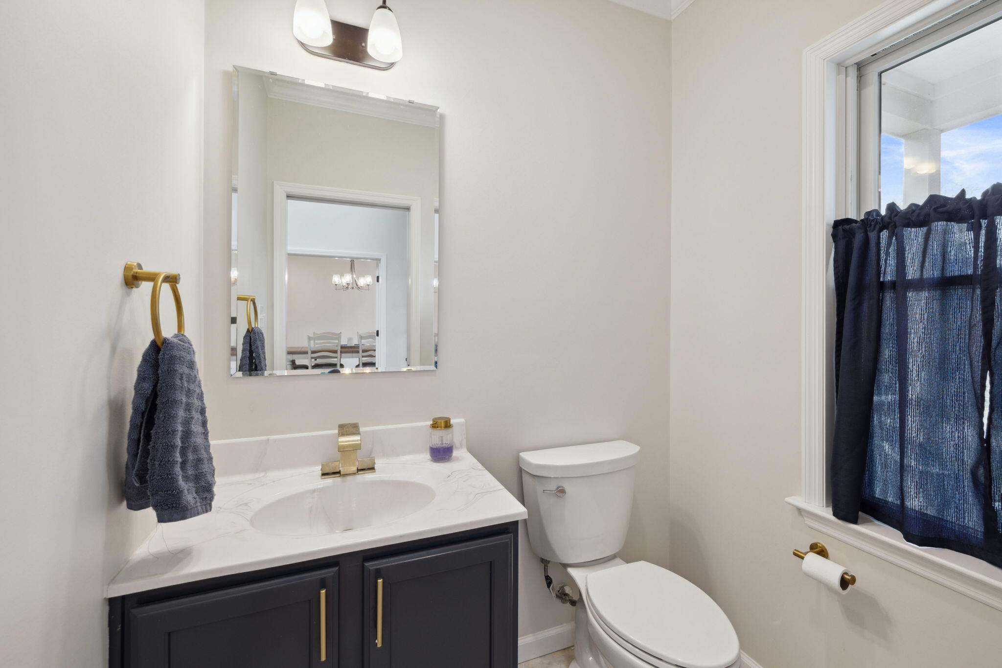 4 Charles Lane Falmouth MA 02540