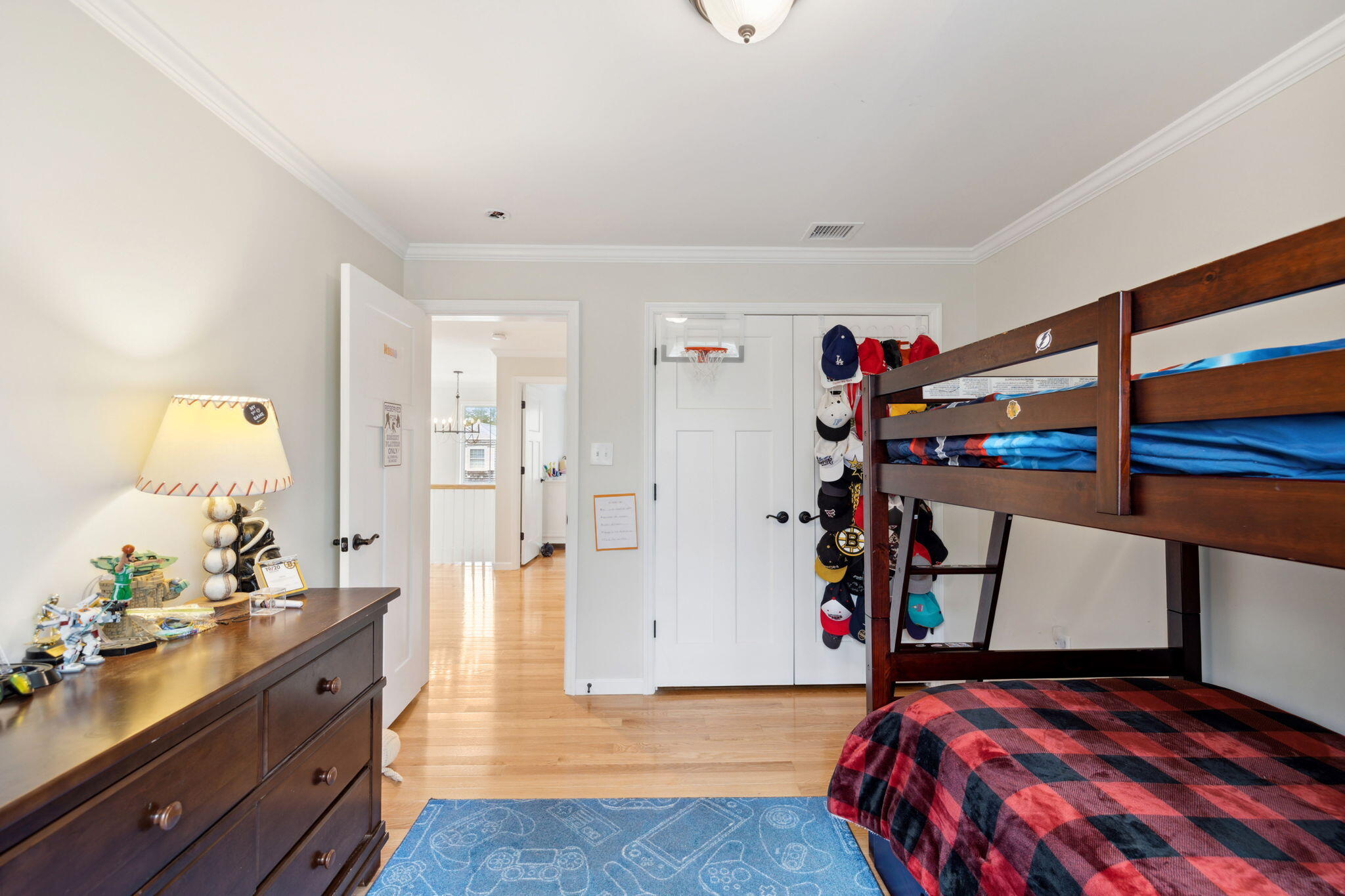 4 Charles Lane Falmouth MA 02540