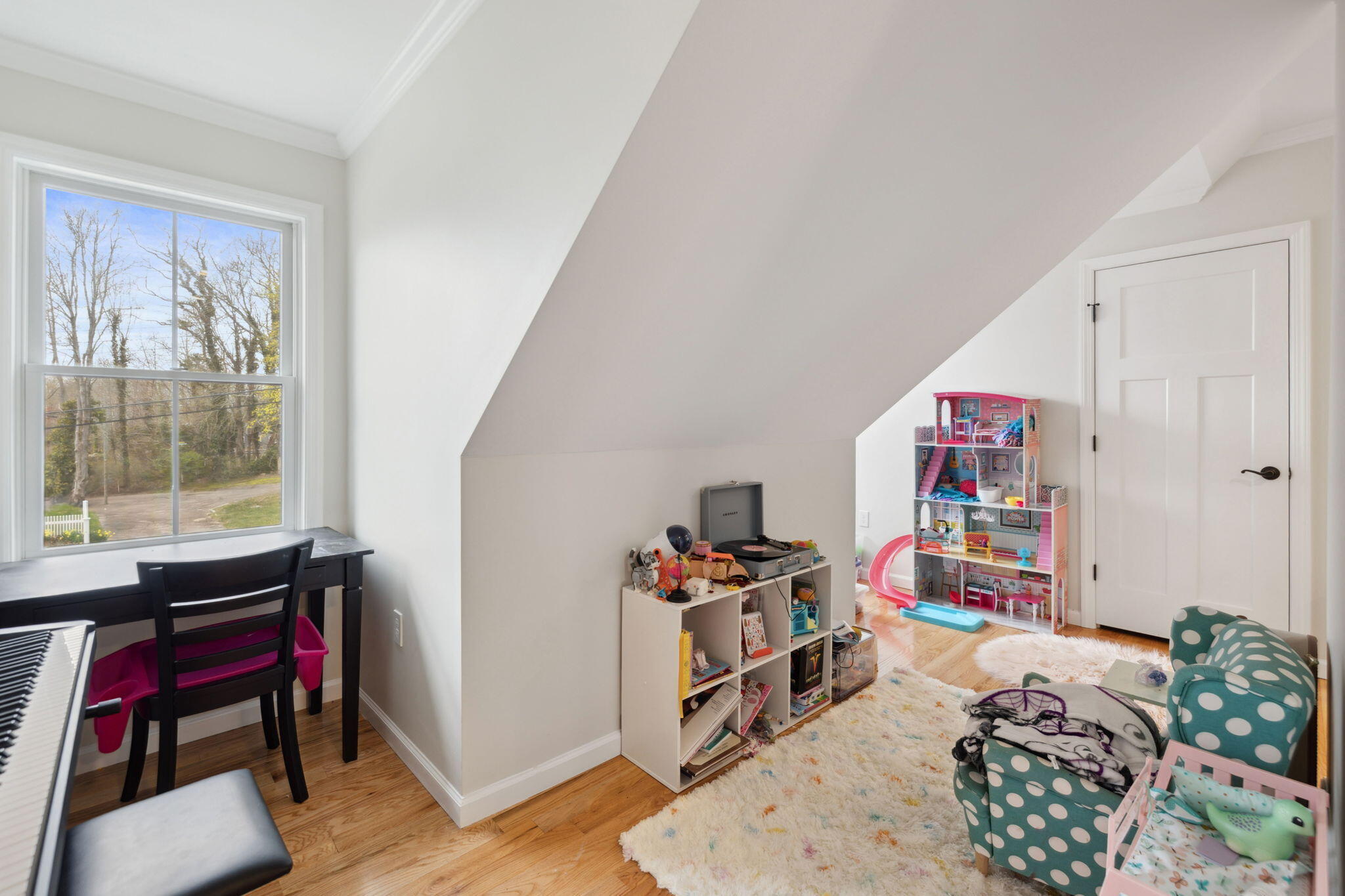 4 Charles Lane Falmouth MA 02540